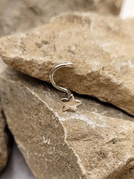 Ювелирный пирсинг звёздочка в нос серебро нострил фото 4