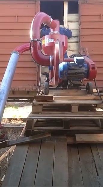 Погрузка насыпью в крытые вагоны фото 2