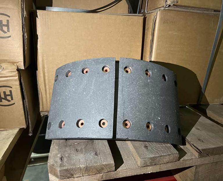 Колодка тормозная задняя Shaanxi 99000340061 фото 1