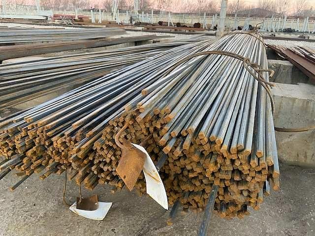 Квадрат стальной фото 2