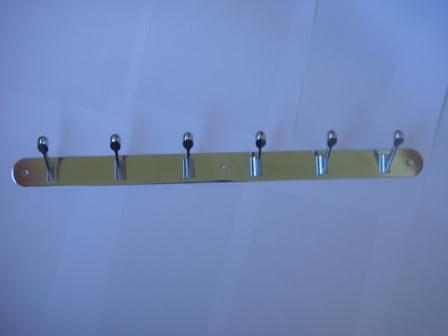 Вешалка 6 крючков на планке ОПТ фото 1