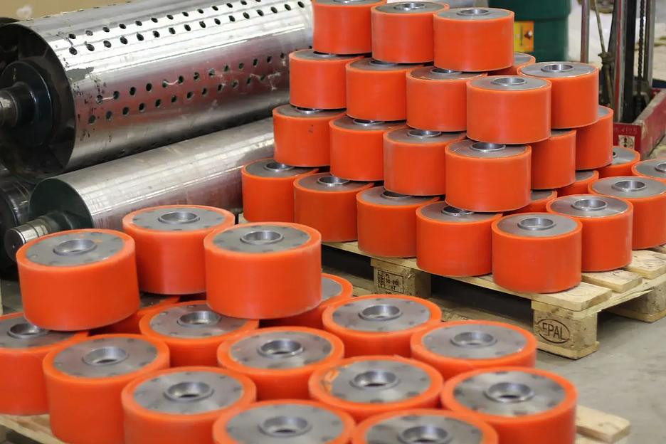 Полиуретановые массивные шины, ролики, колеса фото 5