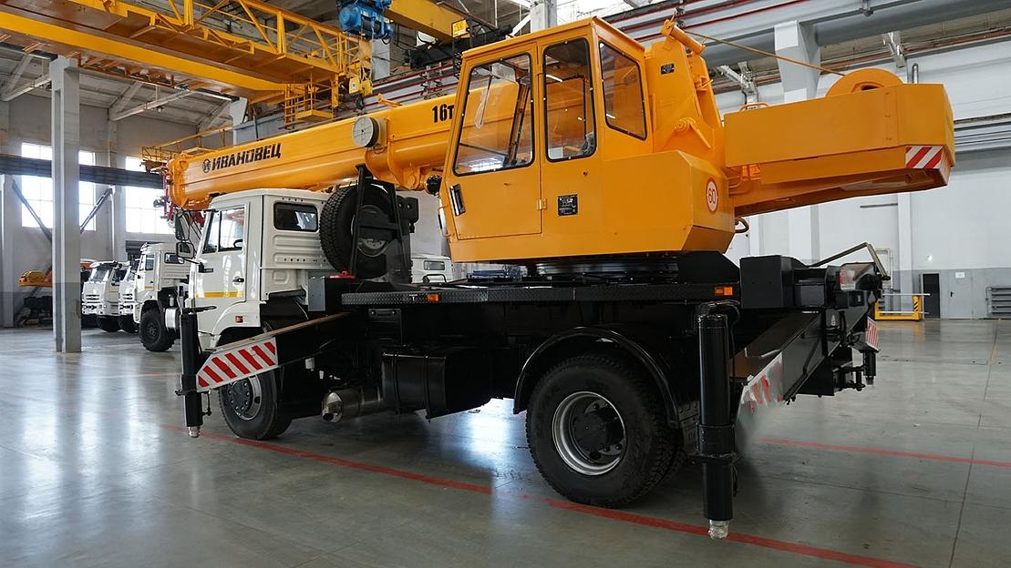 Автомобильный кран КС-35714К-3 Ивановец фото 7