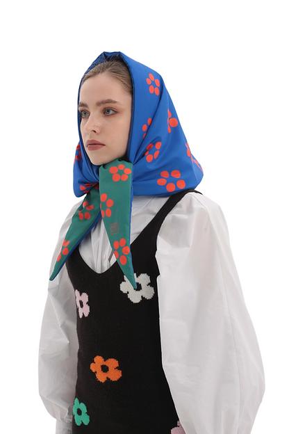 Утеплённая косынка «Танец. Вид сверху» фото 1