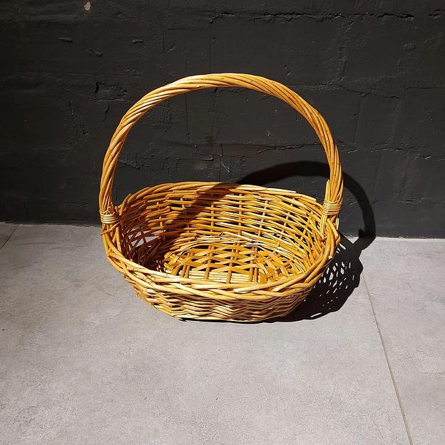 Плетённая корзина подарочная, размер 34 см, цвет золотой ОПТ фото 1