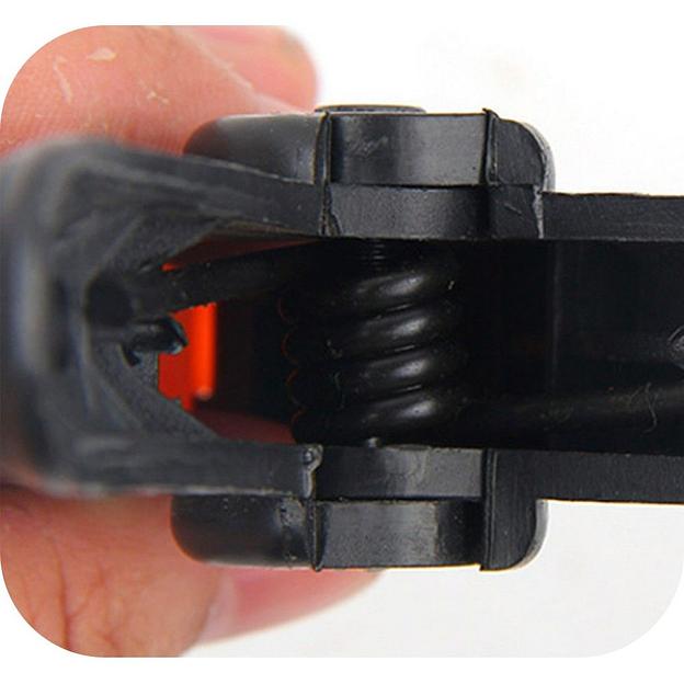 Струбцина-зажим пружинная Deli DL110006 длина 150мм, макс.диаметр зажима 50мм, макс.усилие зажима 140N фото 5