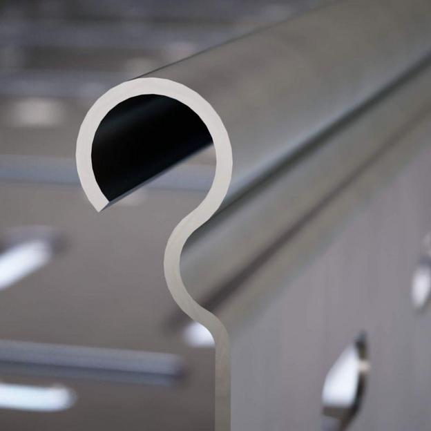 Dkc 35304 Лоток перфорированный 200х80 L3000 (3 метра) фото 3