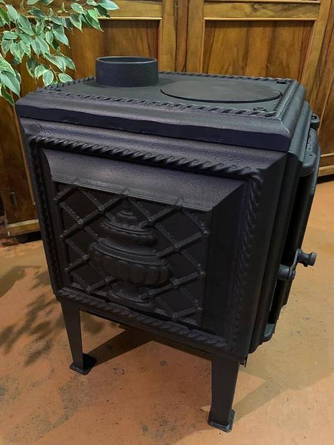 Дизайнерская отопительная дровяная печь «ТАЙГА 1» фото 3