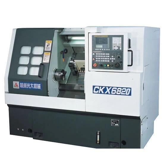 Токарный станок с ЧПУ CKX6820 (с наклонной станиной) фото 1
