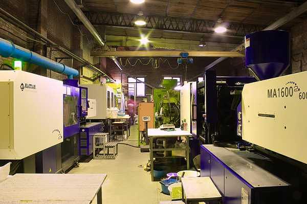 Услуга по литью изделий из пластмасс под давлением фото 1