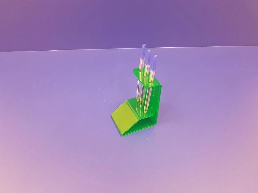 Подставка для ручек карандашей кистей 3 секции.(вертикальное размещение, место для логотипа, зеленая) фото 2