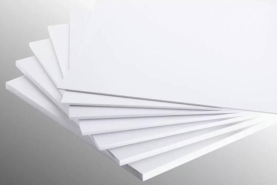 Листовой пластик ПВХ «RS-Rigit NF» 4 мм фото 1