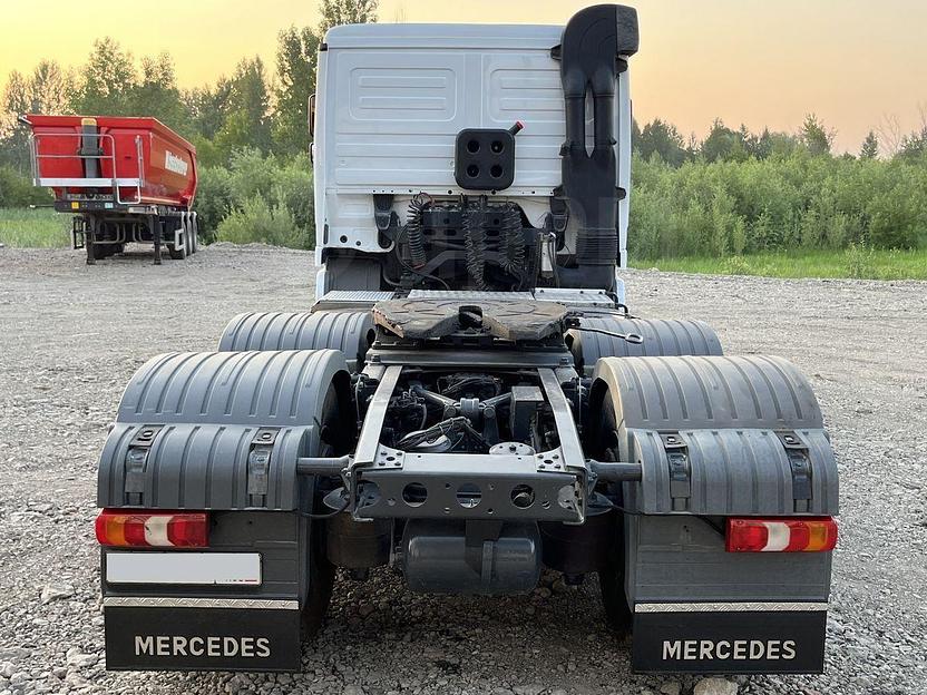 Седельный тягач Mercedes-Benz Actros, 2015 год 921 000 км фото 4