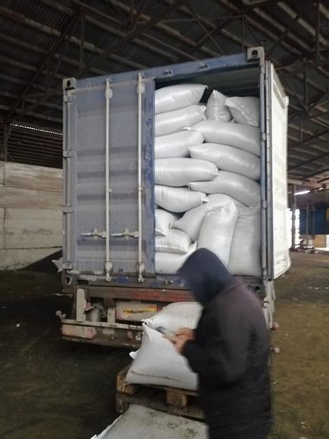 Погрузка биг-бэгов и мешкотары в авто и ЖД вагон фото 3