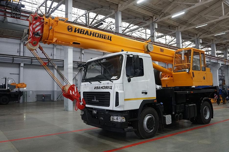 Автомобильный кран КС-35715 Ивановец фото 1