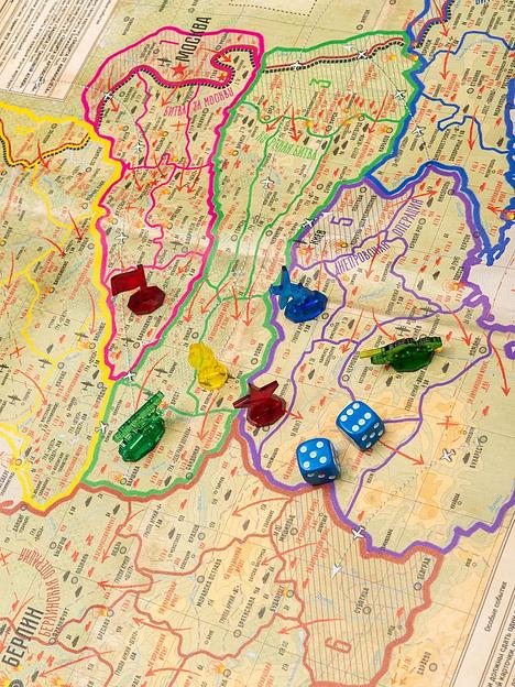 Настольная игра «Дороги войны. Путь военкора 1941-1945» ОПТ фото 4