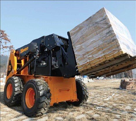 Минипогрузчик с бортовым поворотом BAWOO BSL350 фото 1