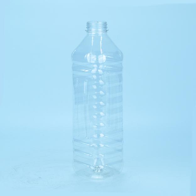 Бутыль АRTIK ПЭТ 1,35 л (квадратная) фото 2