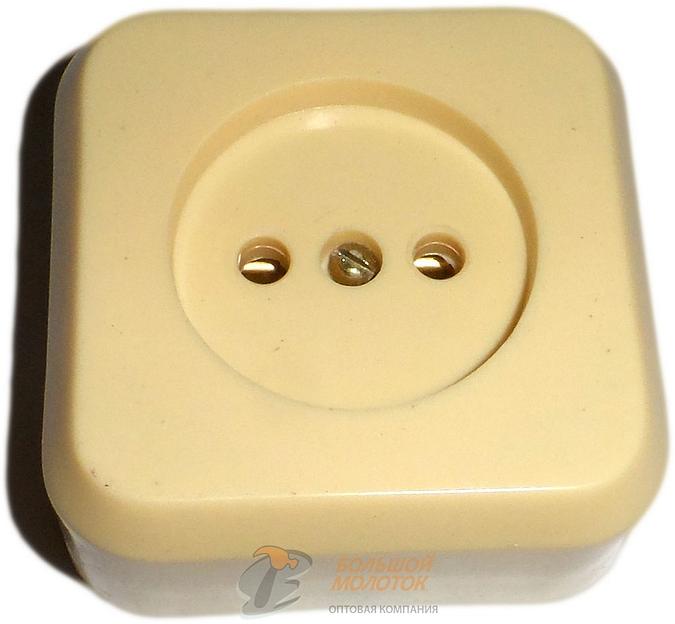 Розетка РА 10-007 1ОП квадратная, белая, с фарф. осн. /180 фото 1