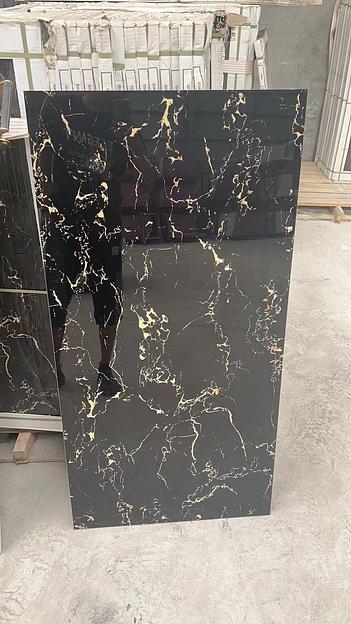 Чёрный глянцевый керамогранит с прожилками опт фото 1