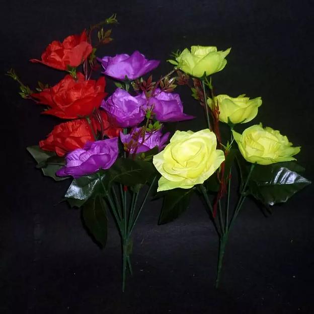 Букет роз на 6 голов 38см 071-258 фото 1