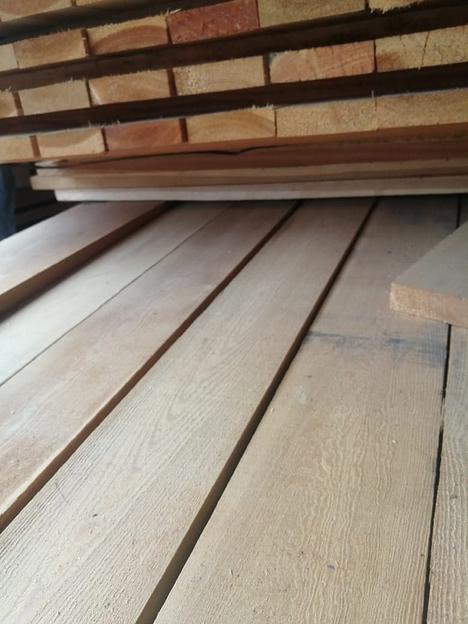 Лиственница сибирская пиломатериалы обрезные 18 м³ фото 4