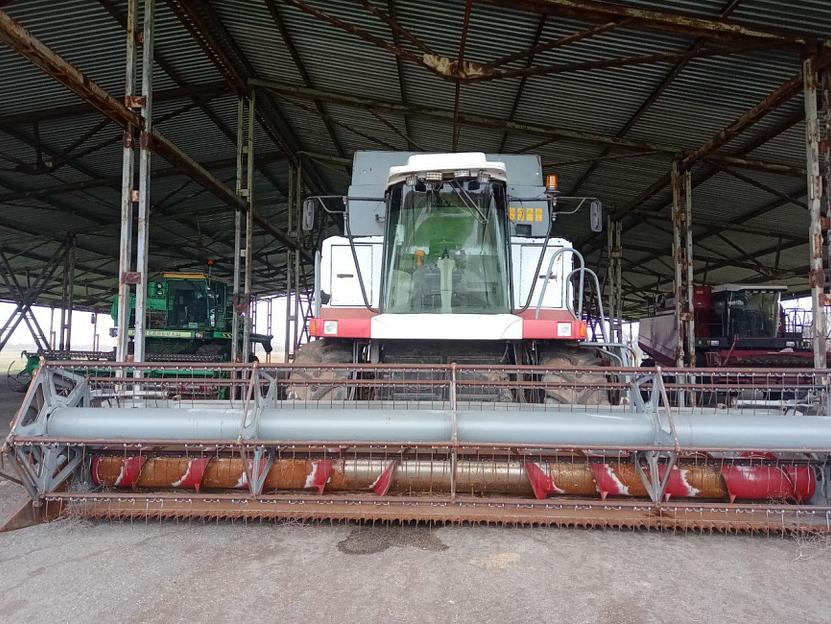 Комбайн АКРОС 530 фото 1