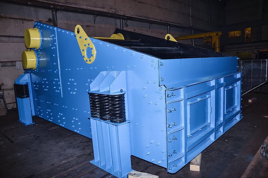 Грохот линейный инерционный ГЛИ-1018 фото 1