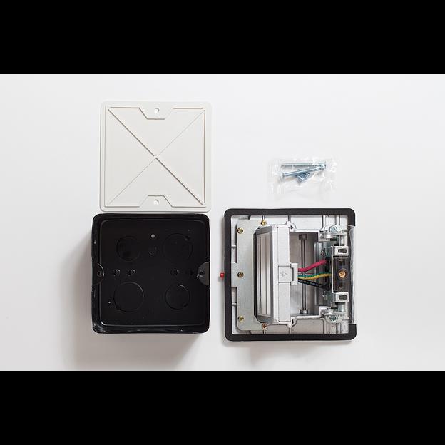 Люк на 1,5 поста (45х45), алюминий, с металлической коробкой, IP44 фото 4