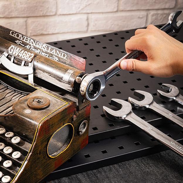 Ключи Deli Набор комбинированных ключей с трещоткой 6 шт Deli DL140106T (размеры 19,22,24,27,30,32мм, сталь 40Cr, трещотка 50BV30 72 зуба, чехол из ткани Оксфорд) фото 5