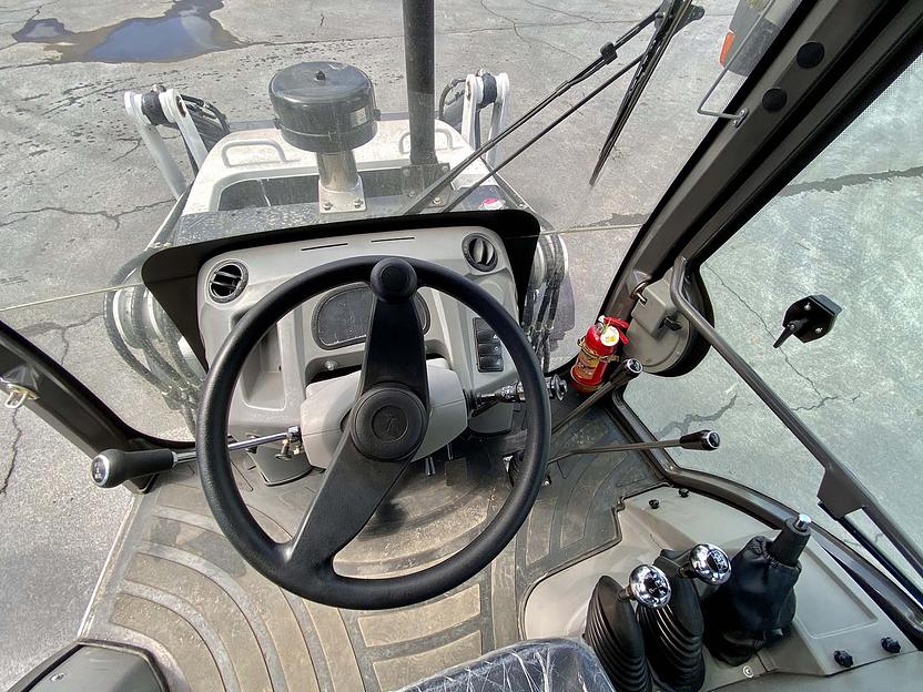 Экскаватор-погрузчик Borus BR-840 фото 8