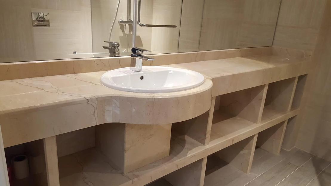 Изготовление барных и ресепшн стоек, столешниц из камня фото 4