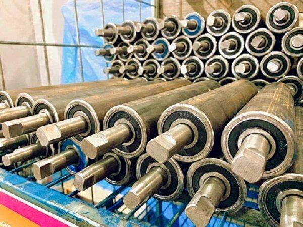 Ролики для желобчатых конвейеров из черной стали фото 2