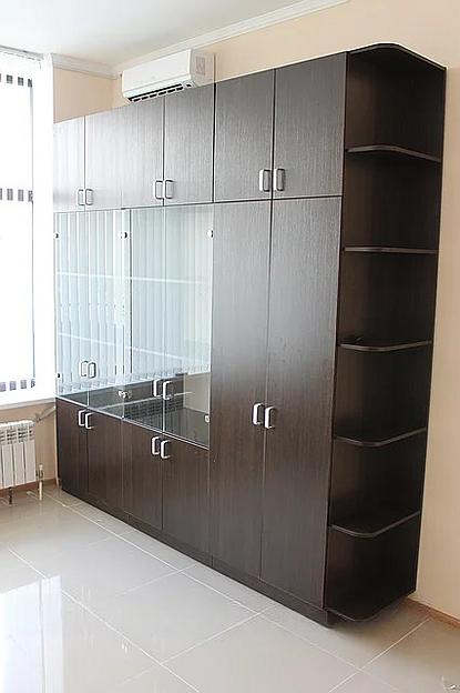 Изготовление офисного шкафа на заказ фото 1