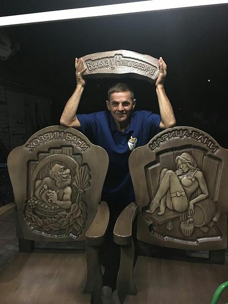 Изготовление тематического деревянного трона под заказ фото 5