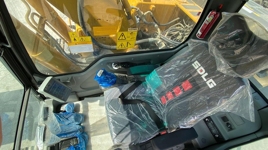 Экскаватор гусеничный SDLG E6210FLC фото 7