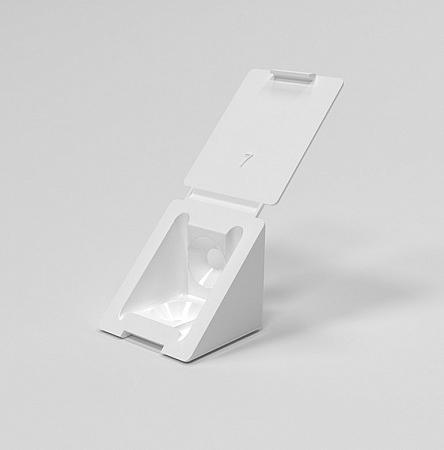 Угол-стяжка пласт., белая фото 1