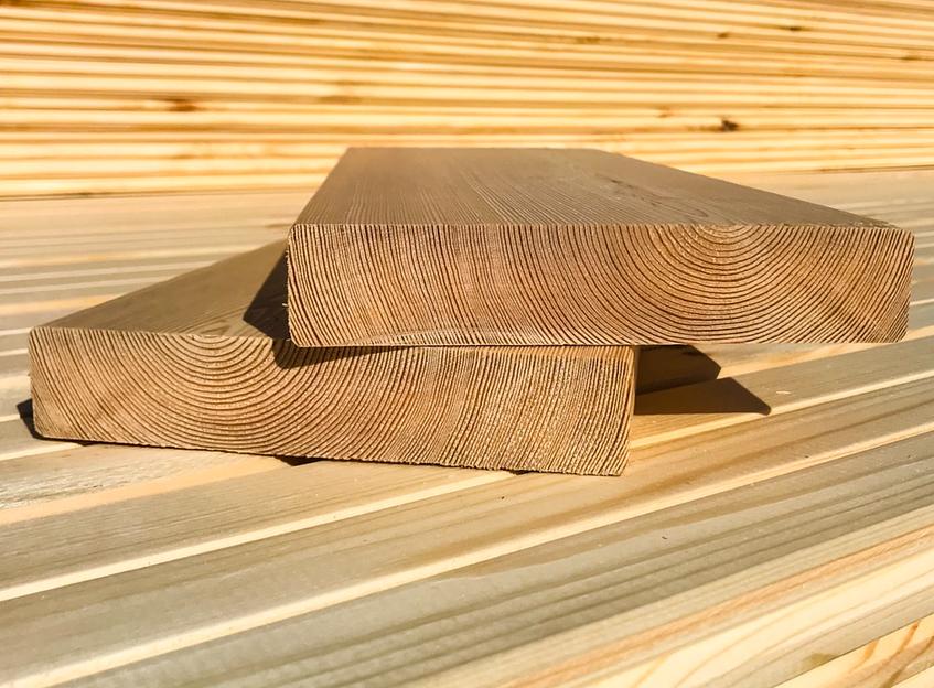 Строганная доска из сибирской лиственницы фото 2