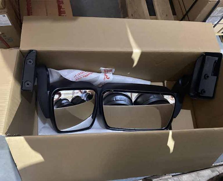 Зеркало правое HONGYAN 8021-500520A фото 2