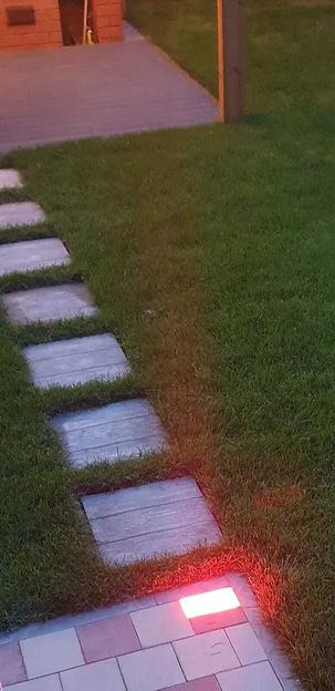 Набор уличных светодиодных Led тротуарных светильников для брусчатки из 2х шт., 100х100 мм, красный фото 3