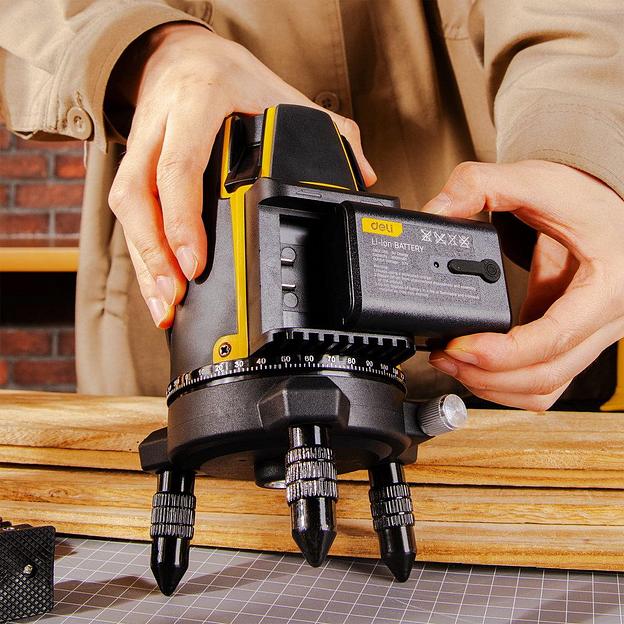 Измерительный и разметочный инструмент Deli Лазерный уровень Deli DL332303 3 луча(зеленый цвет), точность +/-1,5мм/7м, угол самовыравнивания 3°, 1АКБ 3 А*ч+ЗУ, время работы до 6 часов, кейс фото 6