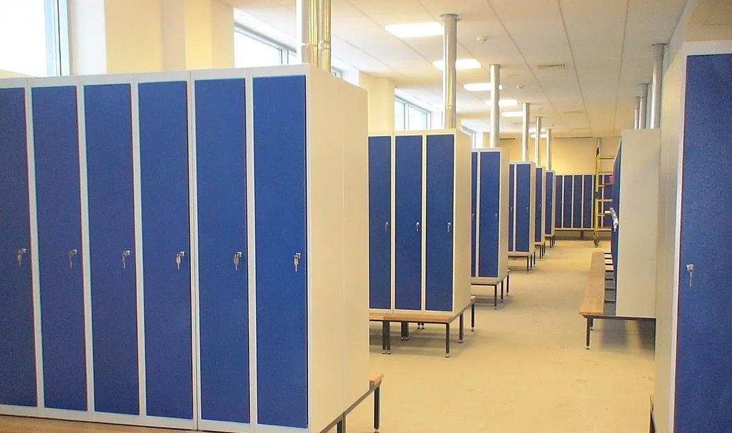 Шкаф для спецодежды персонала ОПТ фото 1