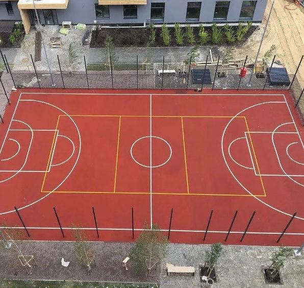 Укладка покрытий из резиновой крошки фото 2