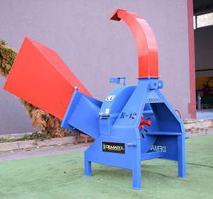 Измельчитель веток дисковый фото 1