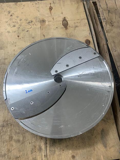 Многофункциональная машина для нарезки (шинковки) Vega Combo фото 5