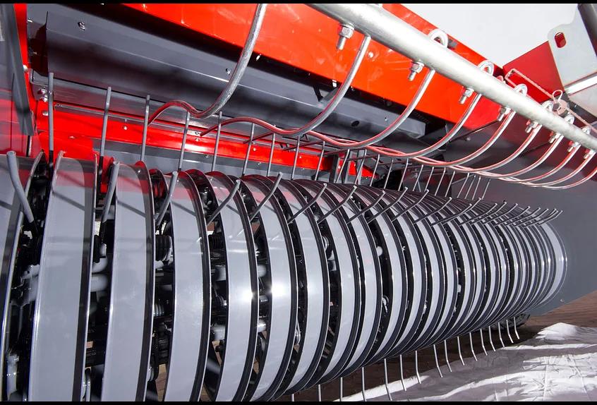 Тюковый пресс-подборщик фото 3