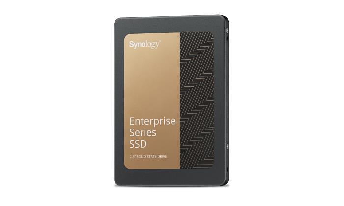 Synology SAT5210-7000G SSD SATA 2,5", 7Tb, R530/W500 МБ/с, 6 Гбит/с фото 1