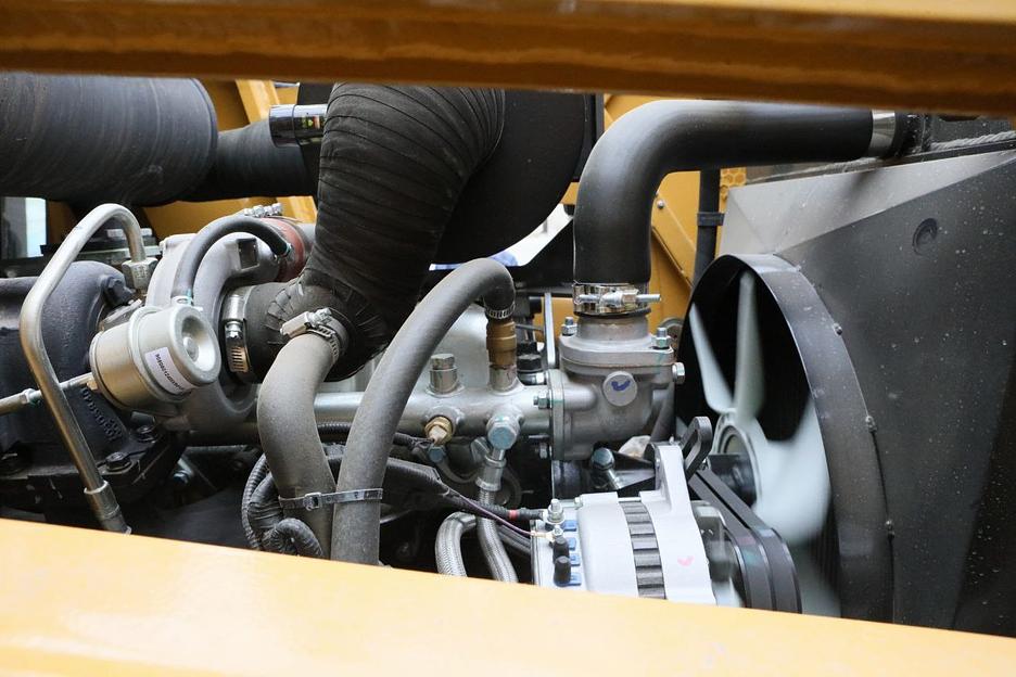 Экскаватор-погрузчик Shanmon 388H. фото 5