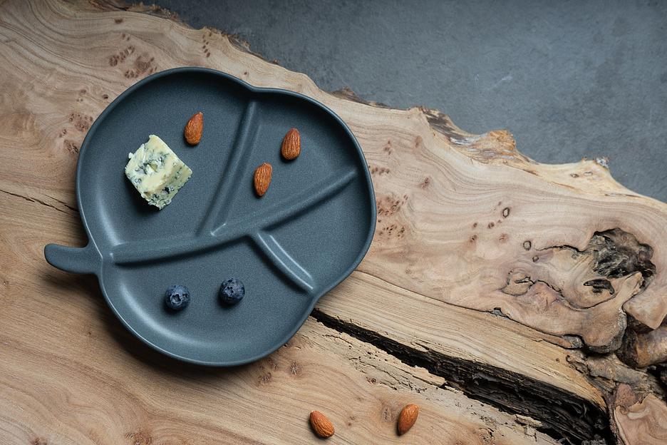 Блюдо сервировочное Billibarri «Dancing Leaves» 20 см, арт.900-068 ОПТ фото 1