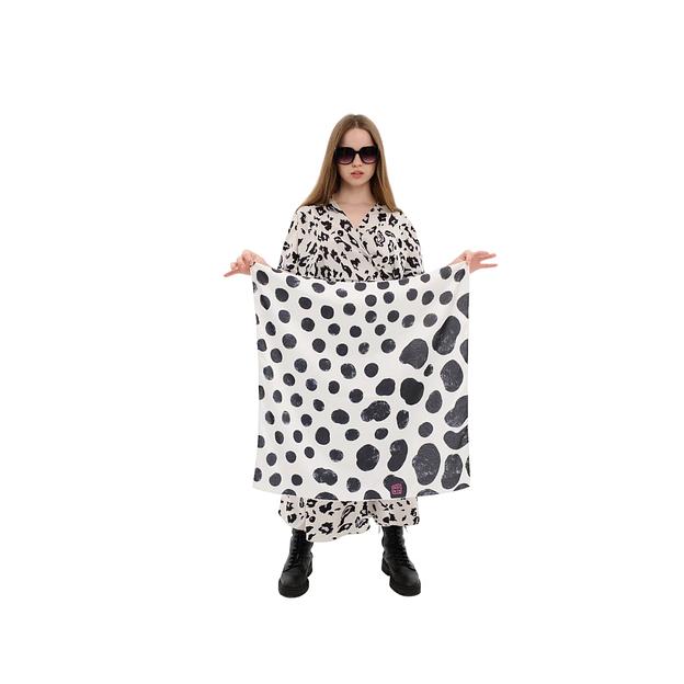 Женский платок «Корова» искусственный шёлк Армани 55×55 см фото 3